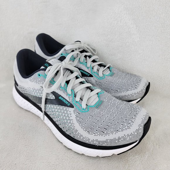 brooks trainers size 10